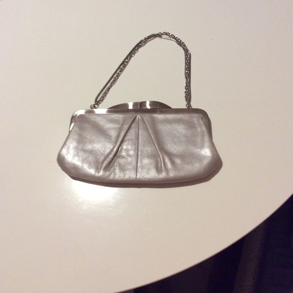 Hobo Metallic Clutch
